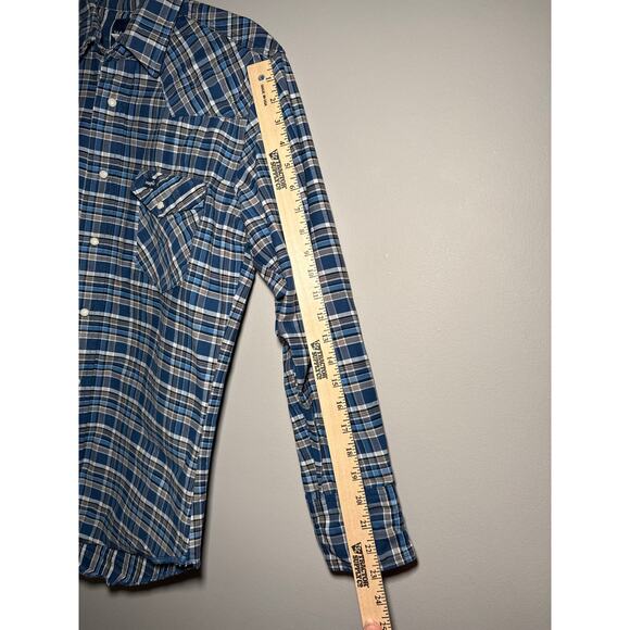 Wrangler Thick Heavy Duty Cotton Pearl Snap Western Shirt size Medium - Picture 14 of 14